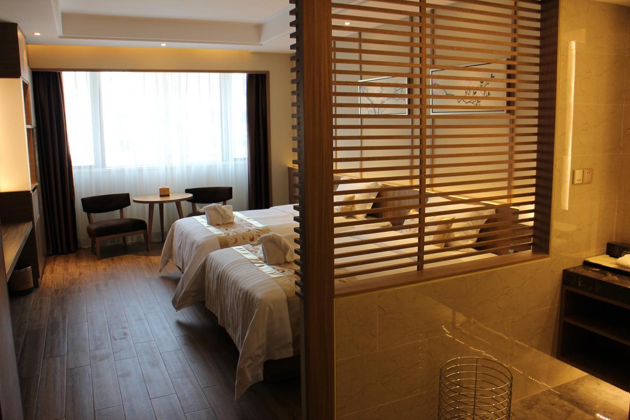 Southern-Club Station 1 Hotel-Free Canton Fair Shuttle Bus Екстер'єр фото
