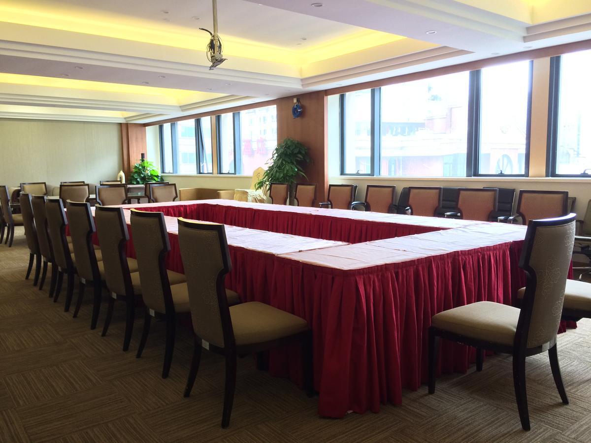 Southern-Club Station 1 Hotel-Free Canton Fair Shuttle Bus Екстер'єр фото